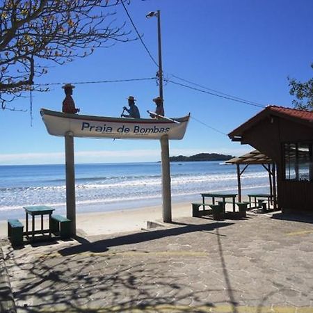 Aptos Quadra Mar Bombas 봄비나스 외부 사진